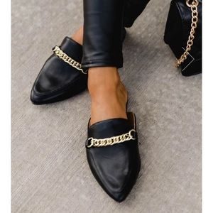 Pink Lily Black Mules